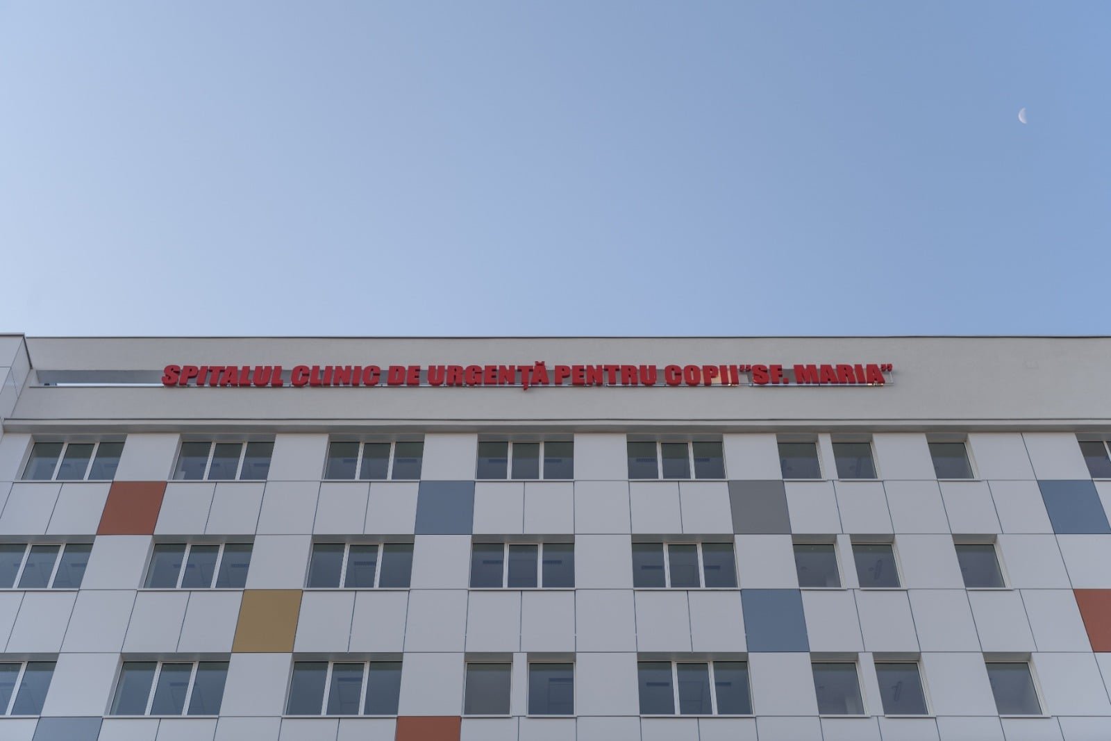  20 de copii bolnavi de Covid, internați la Spitalul „Sfânta Maria” din Iași