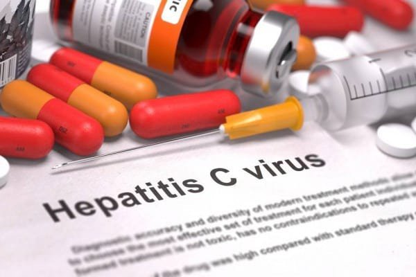  Apel disperat! Pacienţii cu hepatita C nu au acces la tratament antiviral de 5 luni