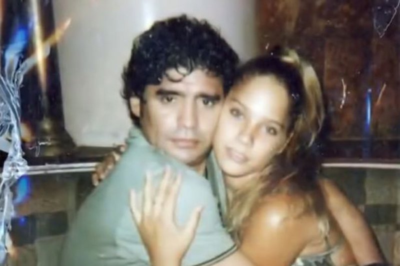  Diego Maradona, acuzat post-mortem că și-a violat o fostă iubită și „i-a răpit copilăria”