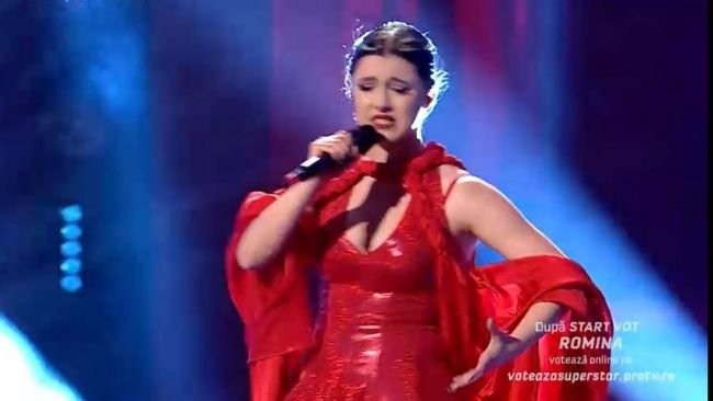  VIDEO Ieșeanca Romina Apostol i-a ridicat pe jurați în picioare în primul LIVE SuperStar: ”Ești o amazoană!”