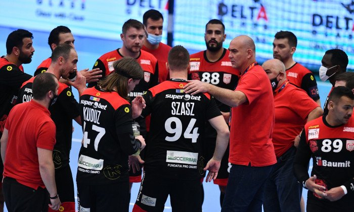  Dinamo Bucureşti, a şaptea înfrângere în Liga Campionilor la handbal masculin
