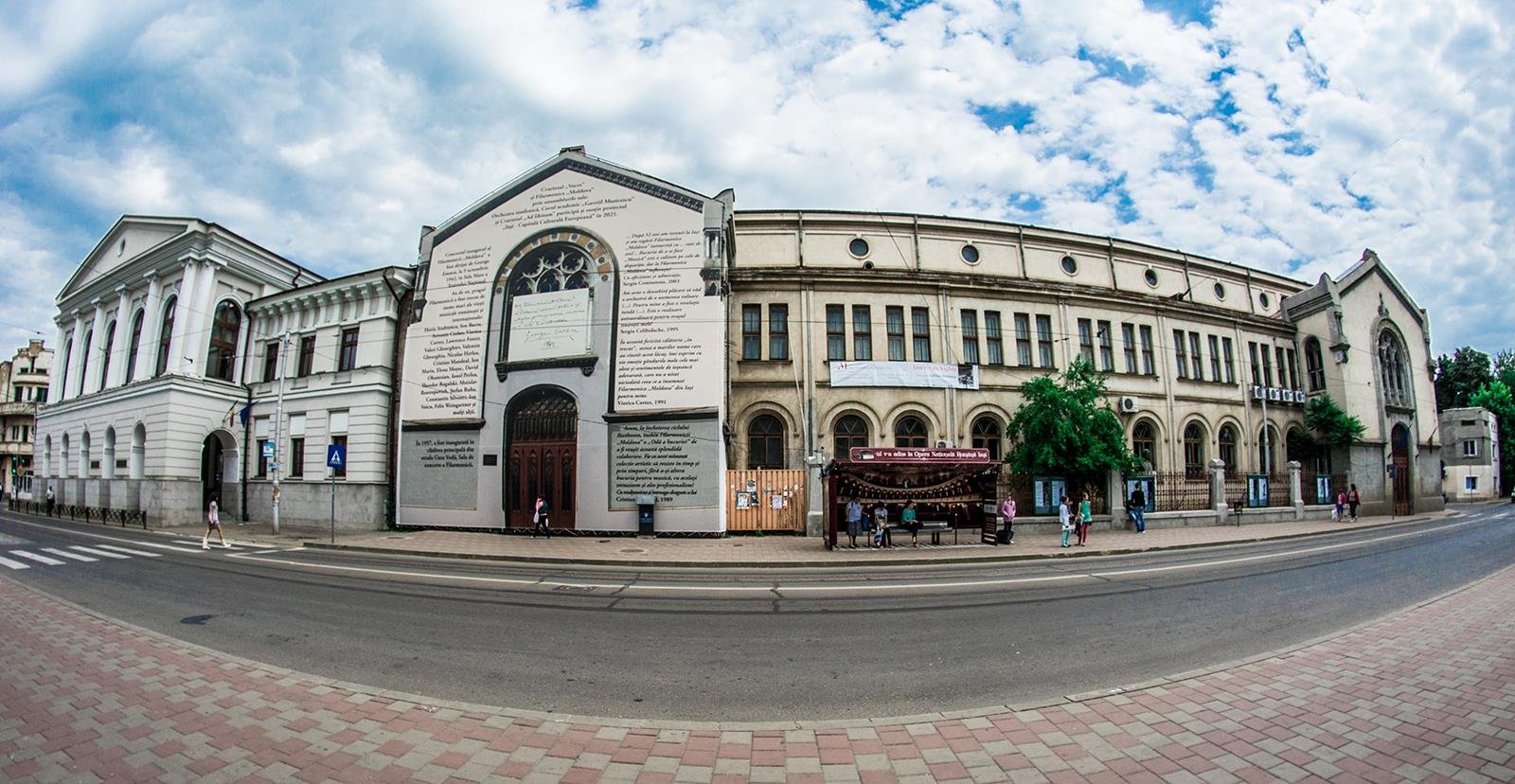  Covid mai face o victimă: Filarmonica din Iași se reface mai greu