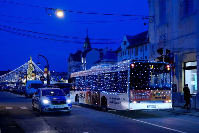  FOTO Autobuzele din Oradea, reclamate că sunt pre ”luminoase„. ”M-au orbit de tot„