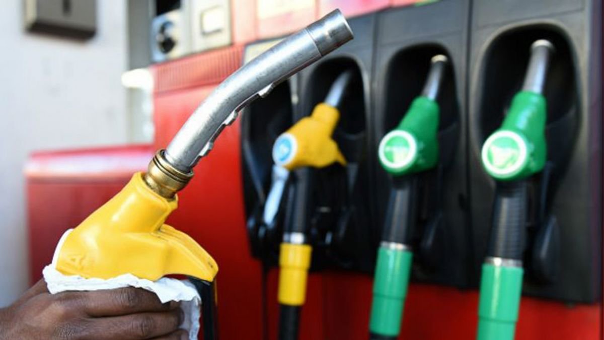  Guvernul scumpește benzina și motorina de la 1 ianuarie
