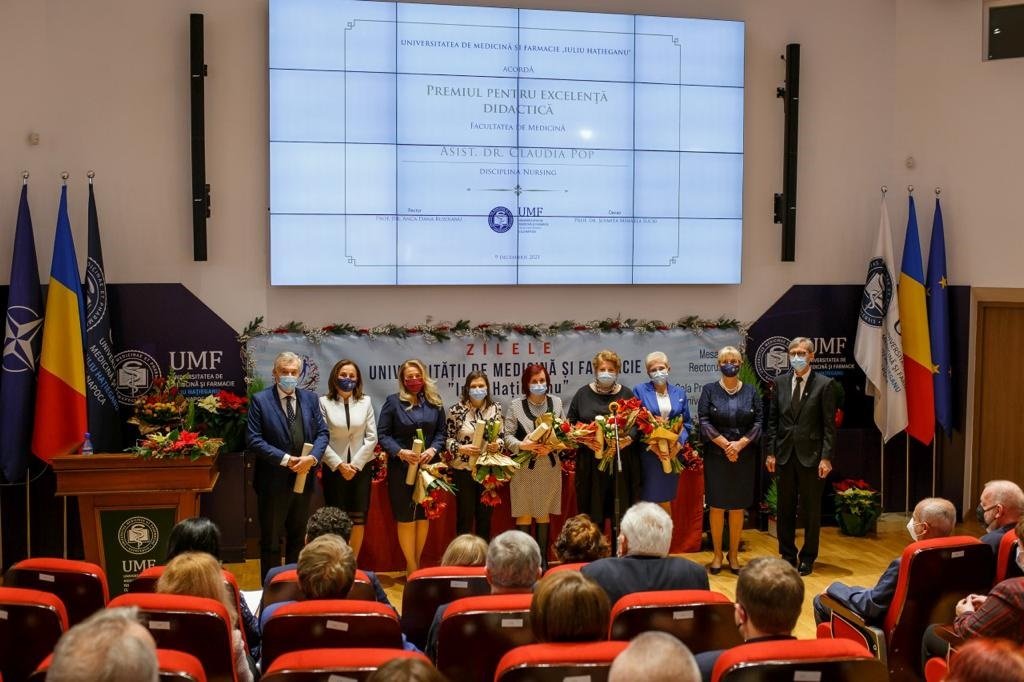  Premii acordate de Academia Română pentru profesori şi cercetători ieşeni