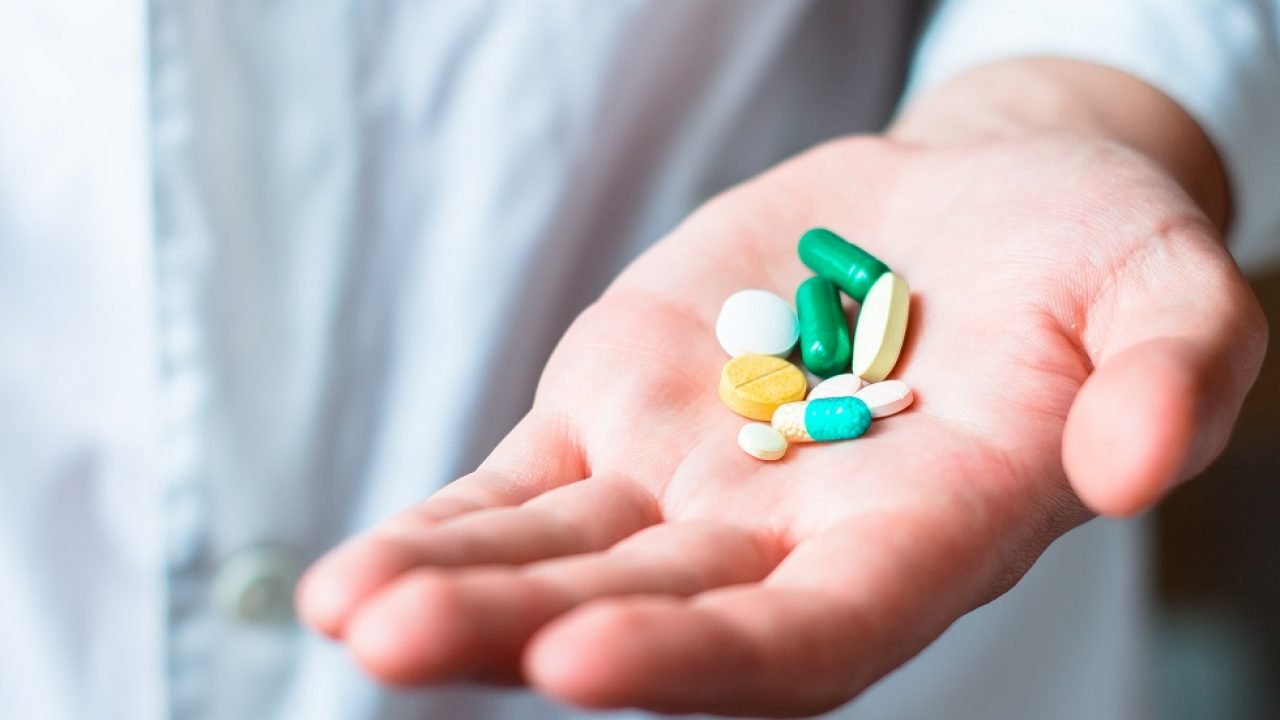  Avertisment: Se administrează prea multe antibiotice în cazul bolnavilor de Covid