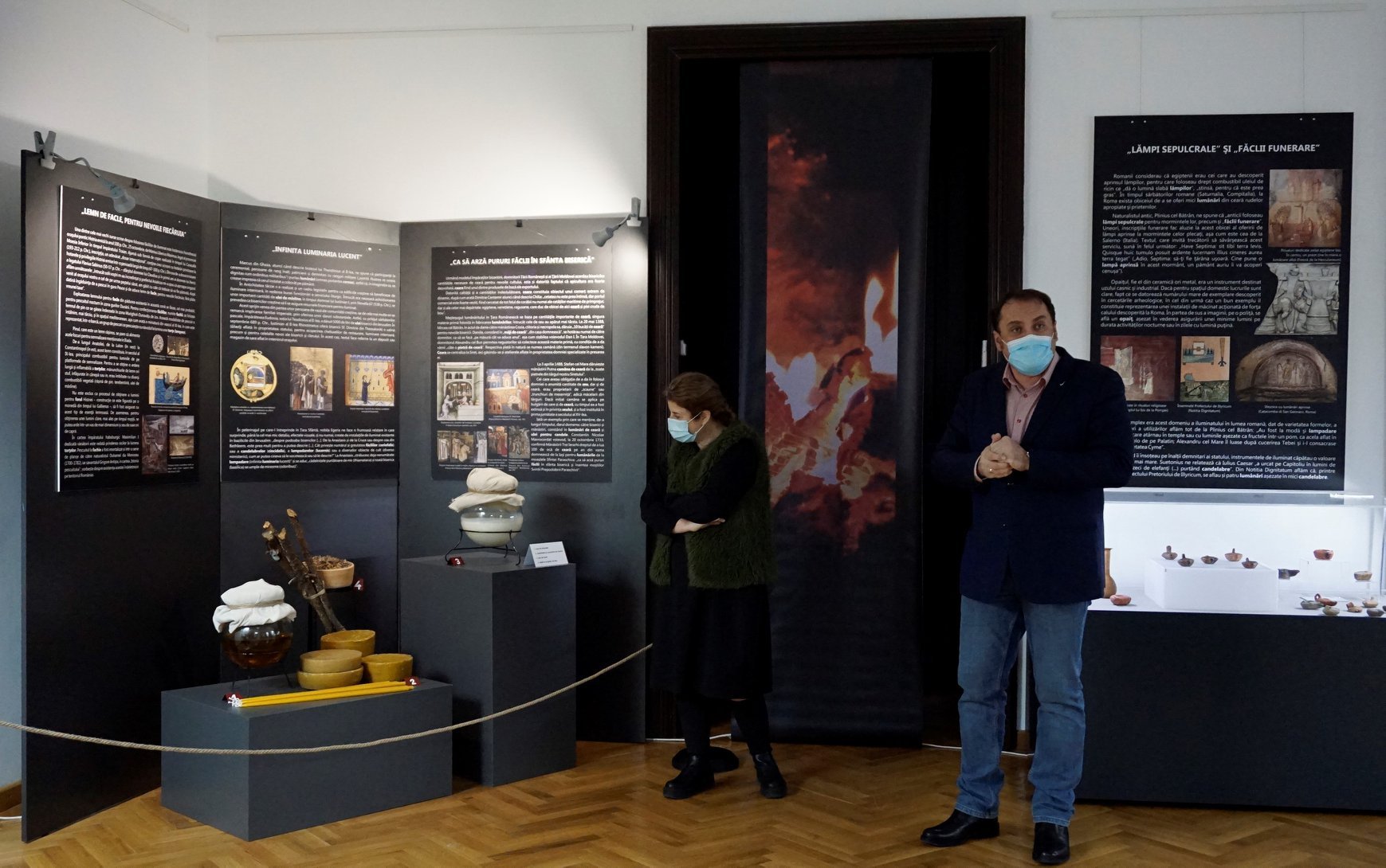 Expoziţie inedită la Palat: sisteme de iluminat, din Preistorie până în Epoca Modernă