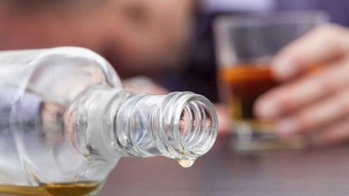  Ce conținea alcoolul contrafăcut care a ucis zeci de persoane în Turcia