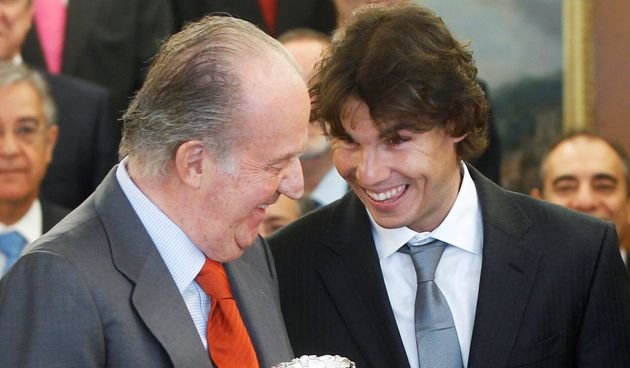  Fostul rege al Spaniei Juan Carlos a fost testat negativ după ce s-a întâlnit cu Rafael Nadal, infectat cu noul coronavirus