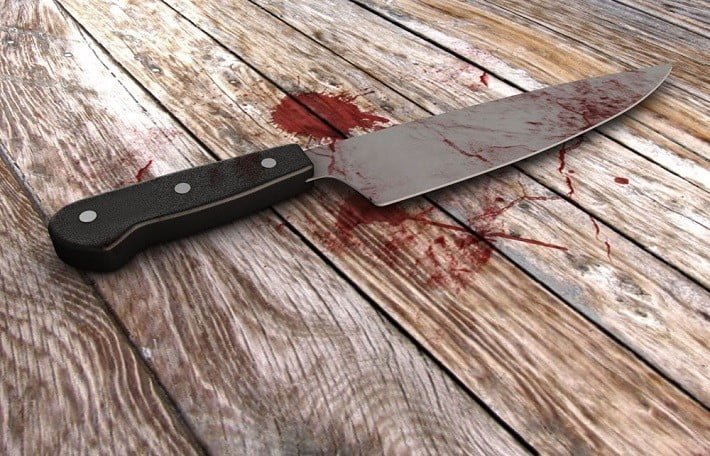  Bărbat ucis cu lovituri de cuţit de către un coleg, după o ceartă pentru de 60 de lei