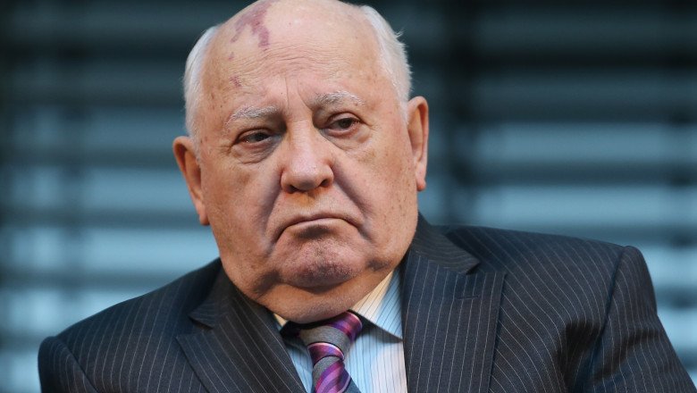  Mihai Gorbaciov, dat în judecată cu privire la crime de război de către şase lituanieni