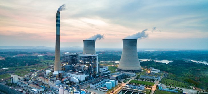  Centralele pe gaze naturale şi nucleare, etichetate drept investiţii verzi