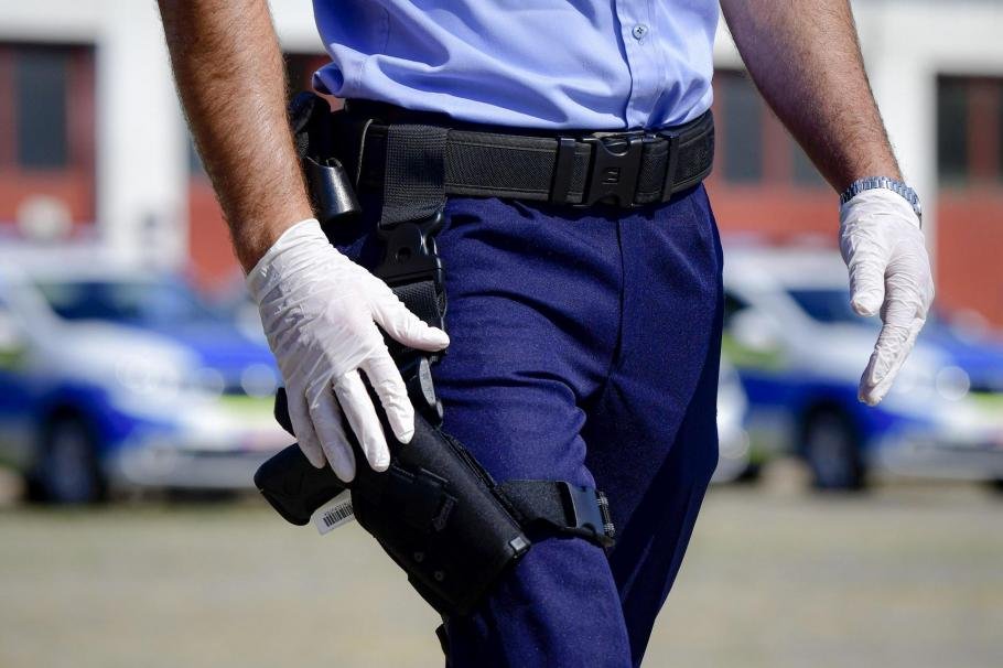  Doi agenți ai Brigăzii Rutiere București prinși de polițiștii Secției 7 după ce și-ar fi răpit un coleg de serviciu