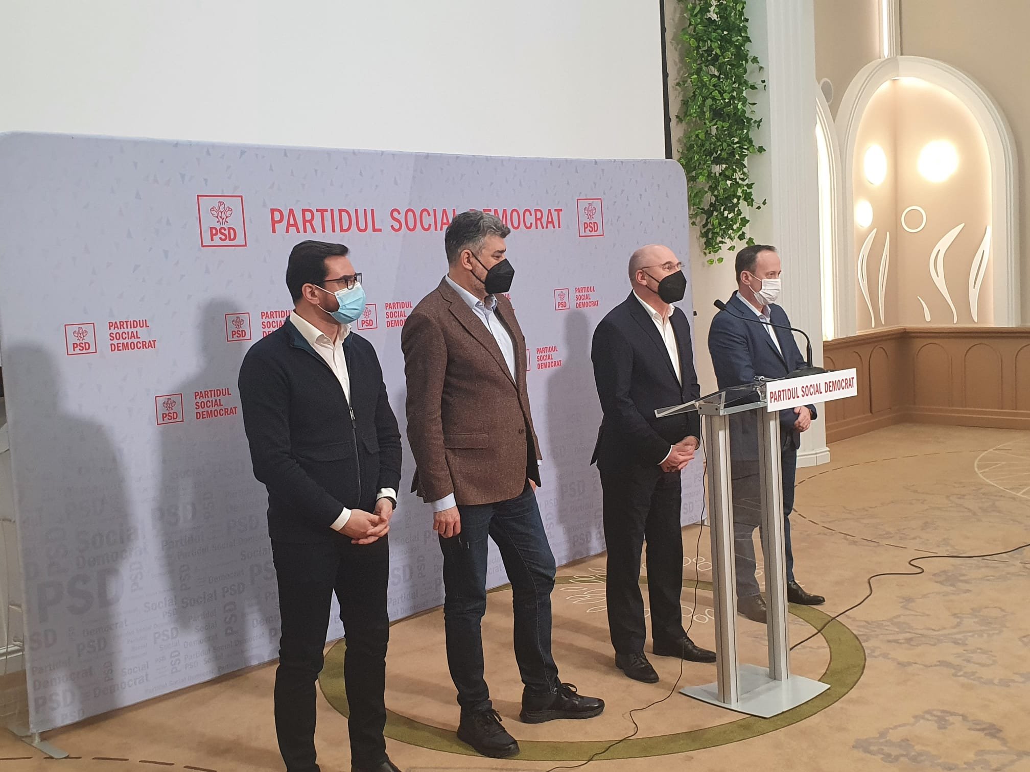  LIVE – Marcel Ciolacu alături de doi miniştri, conferinţă de presă la Iaşi