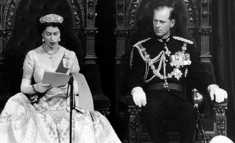  Regina Elisabeta a II-a sărbătorește 70 de ani de la urcarea pe tron