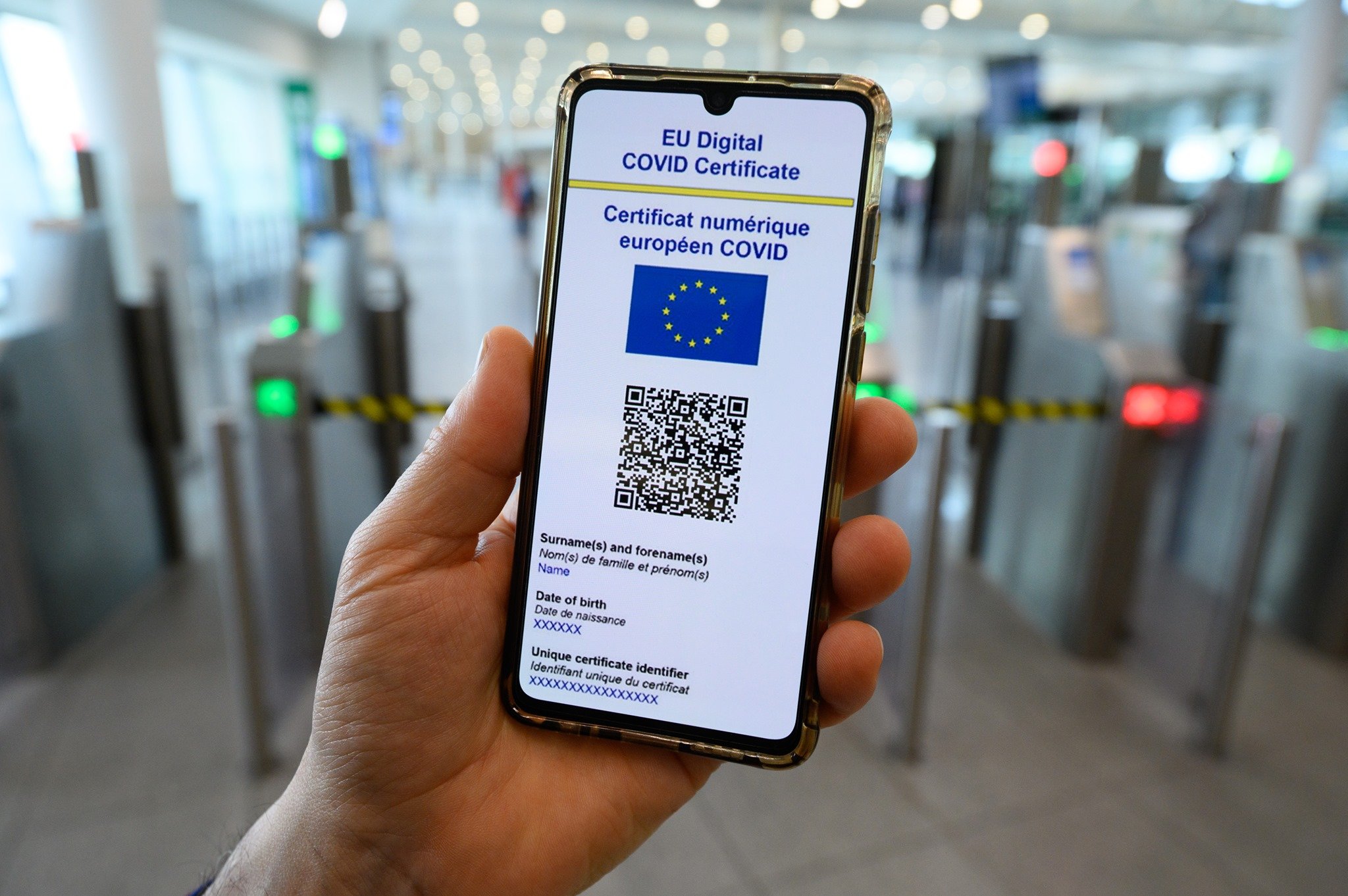  Portugalia și Grecia renunță la testul negativ COVID pentru călătorii cu certificat digital