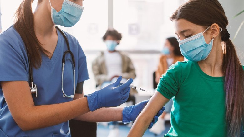  Chiar şi părinţii pro-vaccinare ezită să-şi imunizeze copiii. Câteva explicații