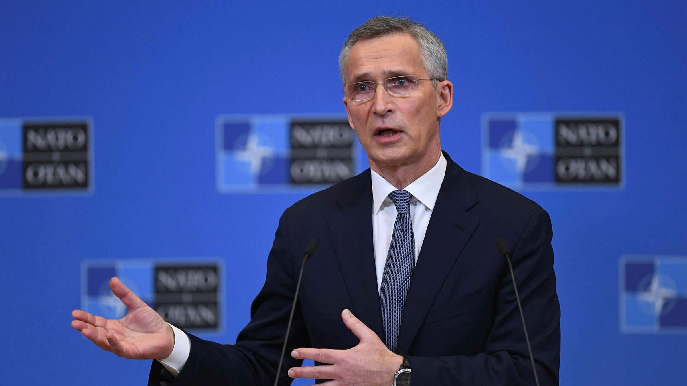  Stoltenberg: NATO ia în considerare o prezenţă militară pe termen mai lung în Europa de Est