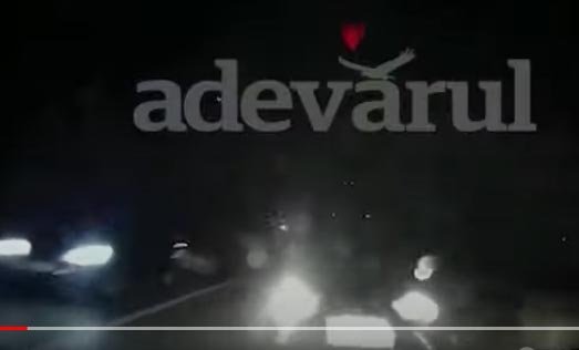  VIDEO: Reușiți să vedeți mașina care produce accidentul? S-a întâmplat într-o curbă, la Buzău