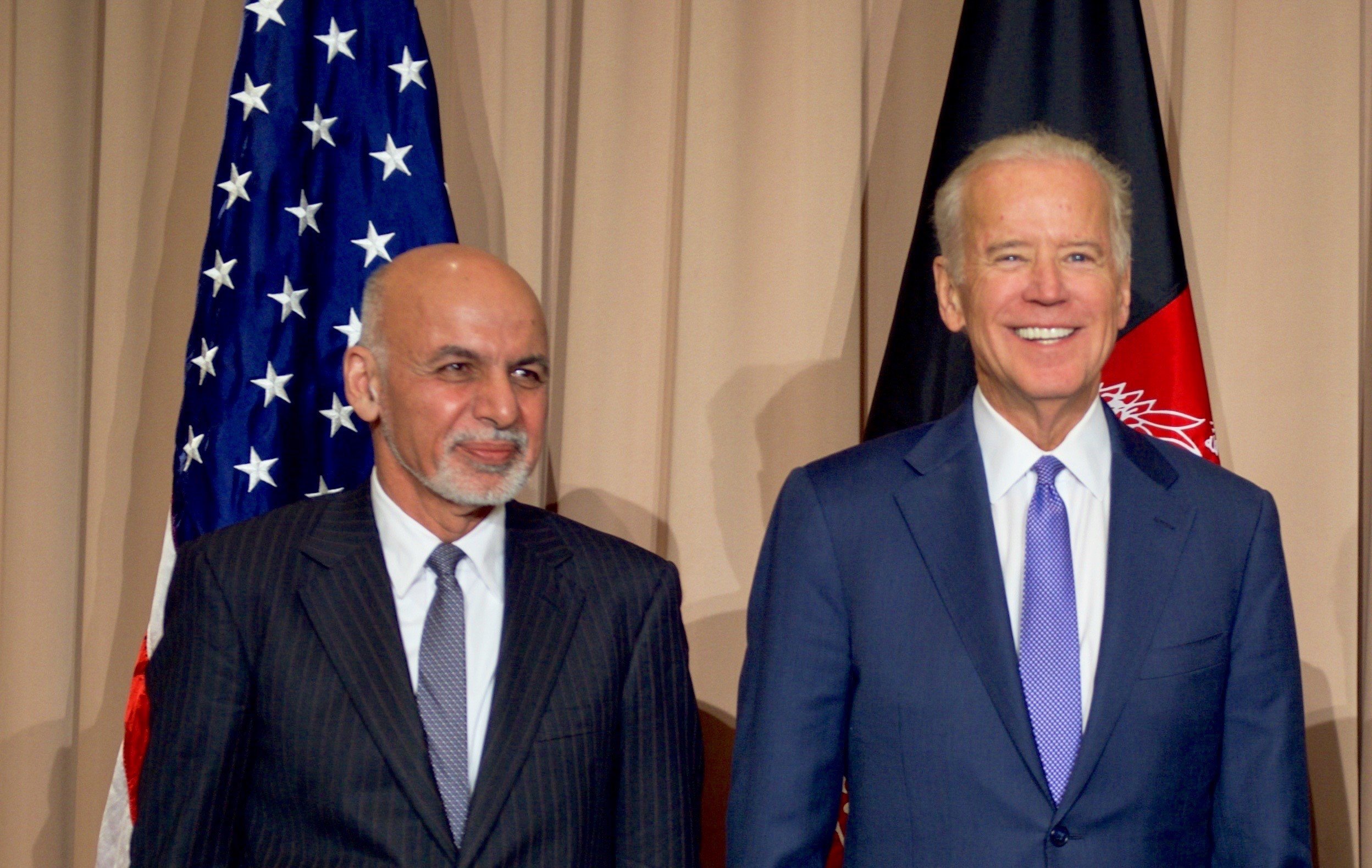  Biden confiscă rezervele Băncii centrale afgane şi rezervă jumătate victimelor atentatelor de la 11 septembrie 2001