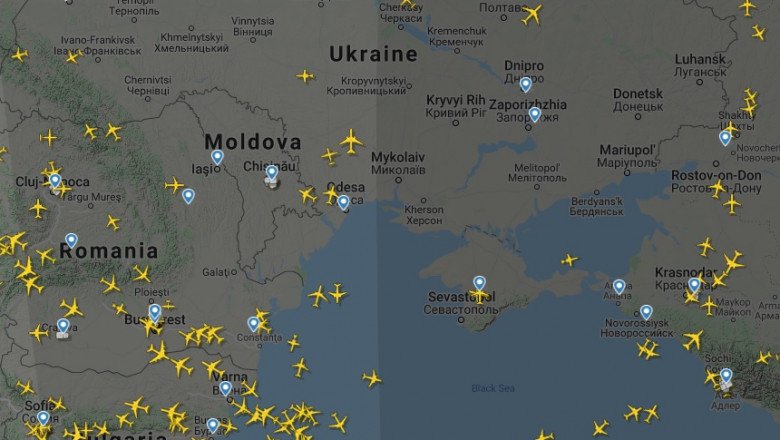  Trafic aerian intens în România. Avioanele evită Ucraina și zona Mării Negre unde rușii desfășoară exerciții