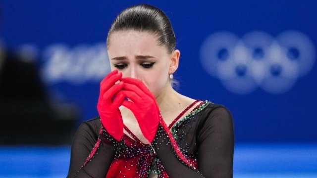  VIDEO: Președintele CIO, după ce Kamila Valieva a ratat podiumul la JO 2022 Beijing: „A fost înfricoşător să văd cât de rece a fost tratată de antrenoarea ei”