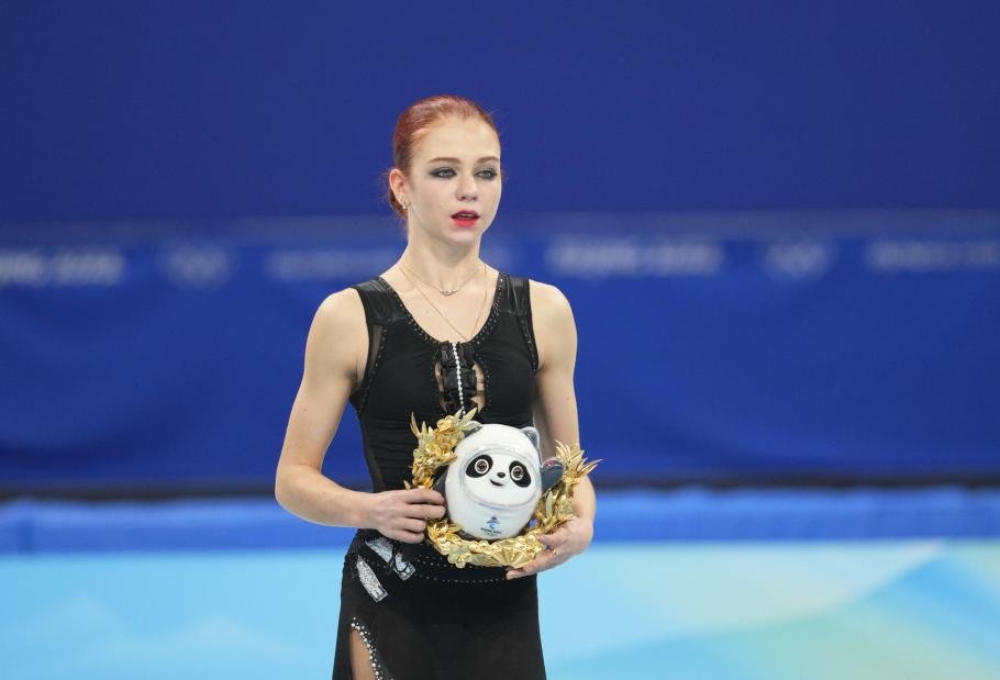  „Urăsc acest sport. Nu voi mai patina niciodată”: Rusoaica Alexandra Trusova, devastată, după ce a luat doar argintul la JO