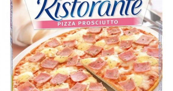  Pizza Ristorante contaminată cu un corp metalic la Metro și Mega Image