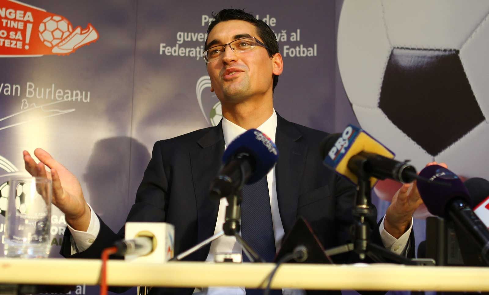  Alegeri la FRF: Răzvan Burleanu, singurul candidat pentru funcţia de preşedinte