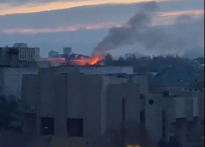  (LIVE-TEXT) Războiul din Ucraina, ziua a treia: Rusia bombardează cartiere rezidenţiale din Kiev (VIDEO)