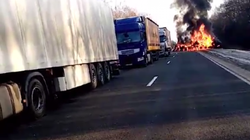  Mărturii mişcătoare, dar şi revoltătoare, ale unor şoferi ieşeni ce au tranzitat Ucraina
