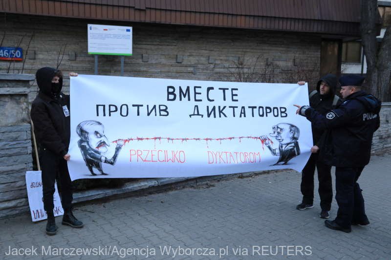  Proteste anti-război în Belarus, în ziua referendumului pentru renunţarea la statutul de stat non-nuclear