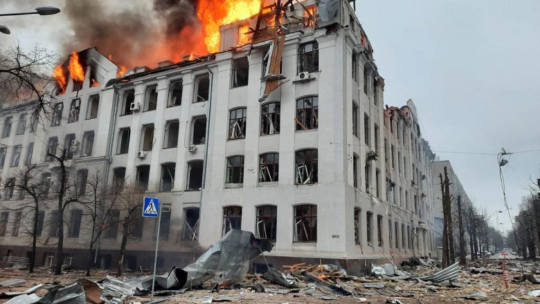  18 aeroporturi și 199 de clădiri sunt complet distruse în Ucraina