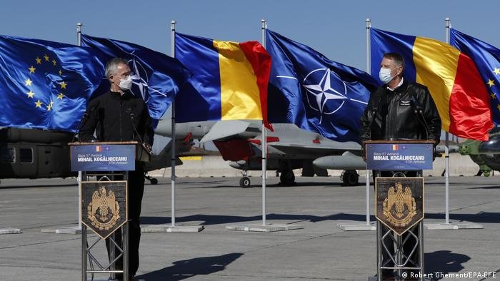  Şeful NATO: Luăm în calcul creșterea semnificativă a prezenței militare în România