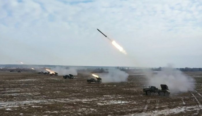  Pentagon: Rusia a lansat deja 500 de rachete asupra Ucrainei
