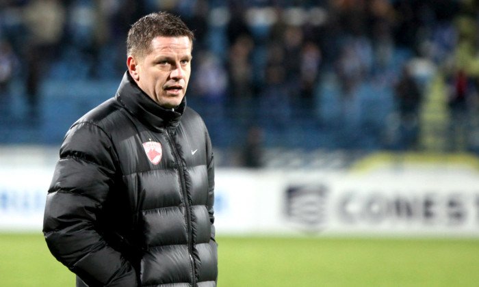  Antrenorul Flavius Stoican a plecat de la Dinamo