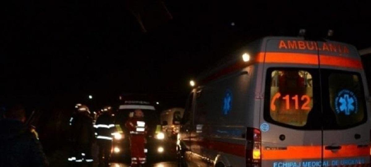  Impact între un taxi și o ambulanță în care era o gravidă, în Nicolina