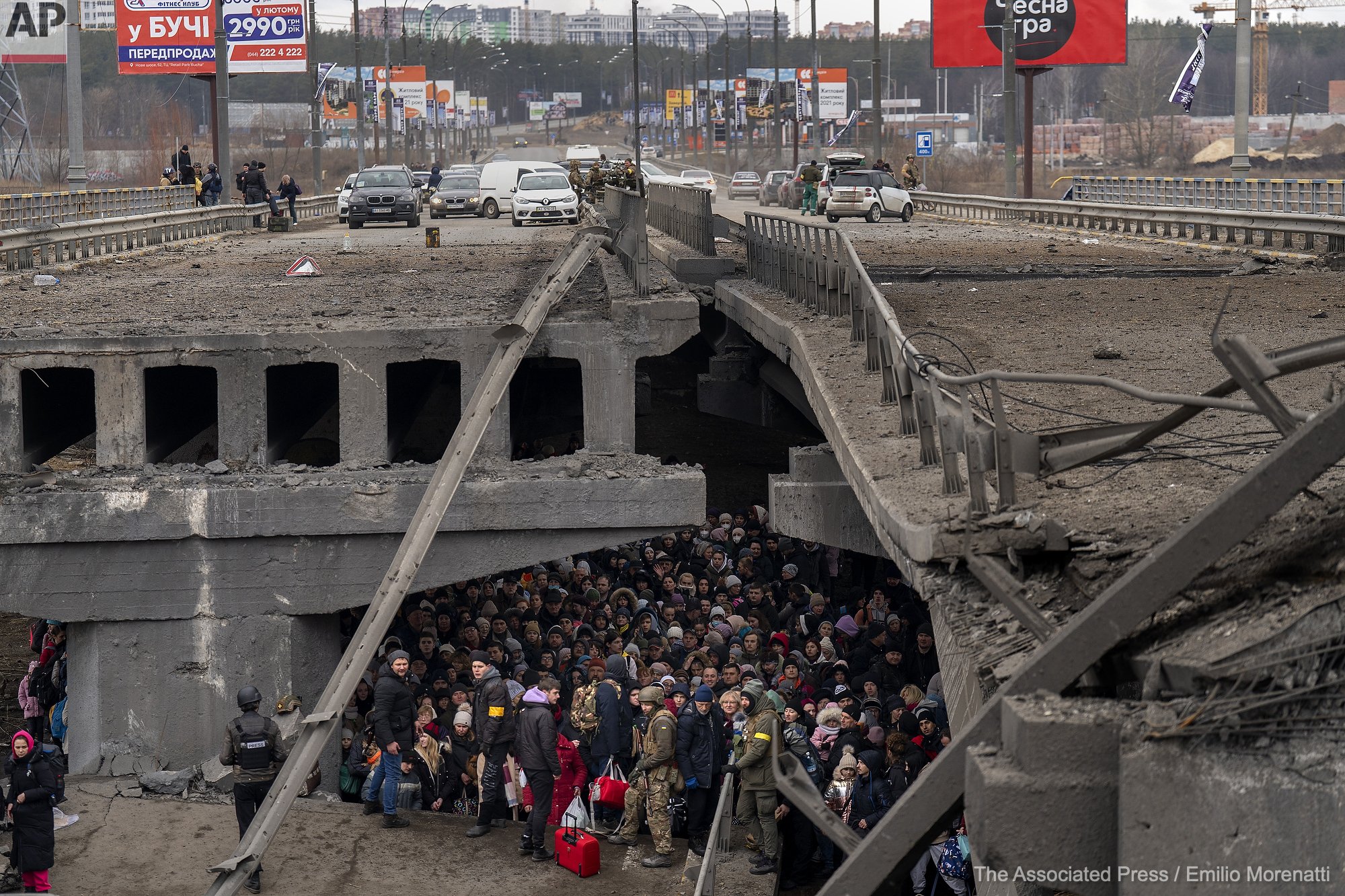  Drama ucrainenilor prinși în războiul Rusiei în Ucraina. Au fugit de războiul din Donbass, la 13 ani. La 21 de ani, au fost obligați din nou să-și lase familia și casele din Kiev