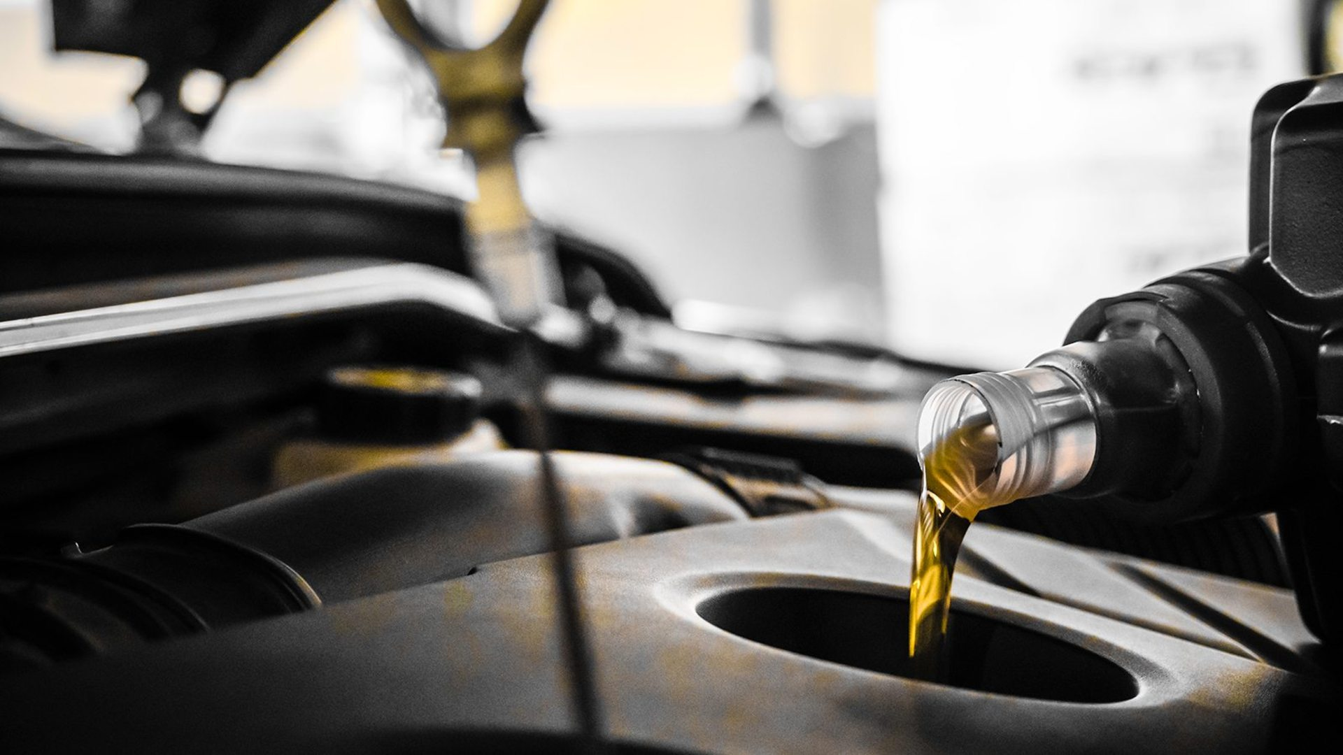  Rezervele de ulei din UE ajung pentru maximum 6 săptămâni. 45% din necesar provine din Ucraina