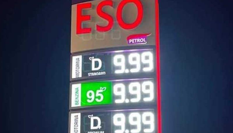  O benzinărie care a profitat de naivitatea românilor panicaţi îşi cere scuze şi înapoiază diferenţa de bani