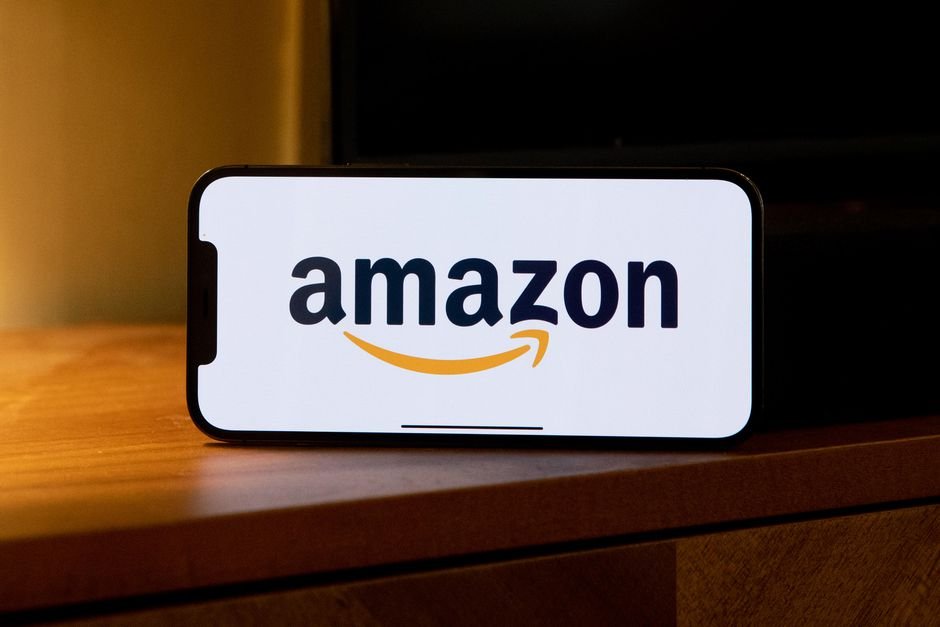  Amazon a anunţat divizarea acţiunilor sale în proporţie de 20 la 1 şi o răscumpărare de titluri de 10 miliarde de dolari