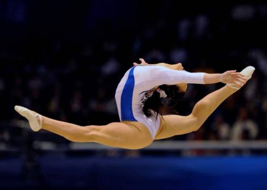  Gimnastica românească, la pământ. A ajuns să cerșească bani pentru a trimite sportivi în competiții