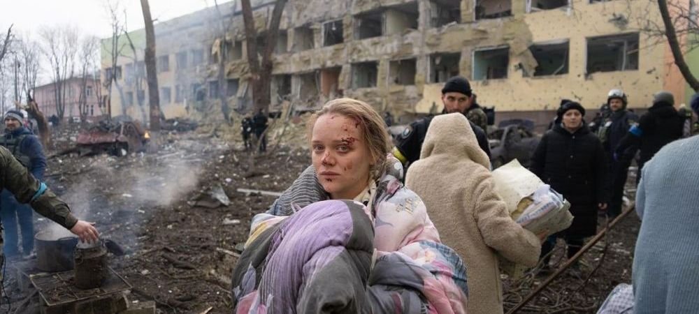  Grecia se oferă să reconstruiască maternitatea de la Mariupol bombardată de ruşi