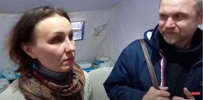  VIDEO: De ce au rămas doi ucraineni în Iași. „Am dormit o noapte pe câmp, la graniță, cu copilul”