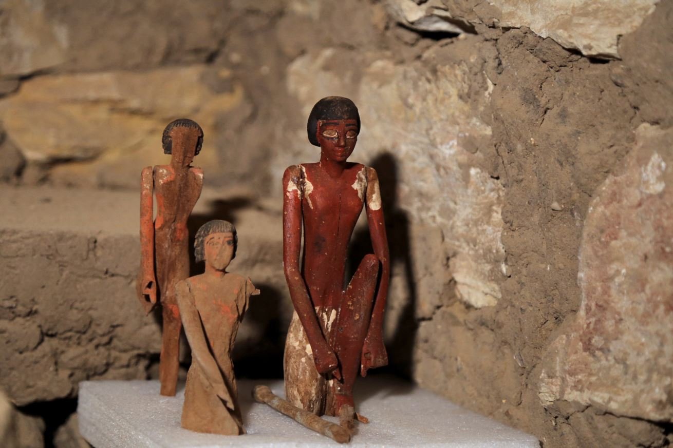  Cinci morminte din Egiptul Antic, descoperite la Saqqara