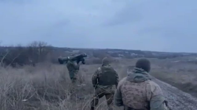  VIDEO Cele mai clare imagini de până acum cu o rachetă Javelin trasă de soldații ucraineni