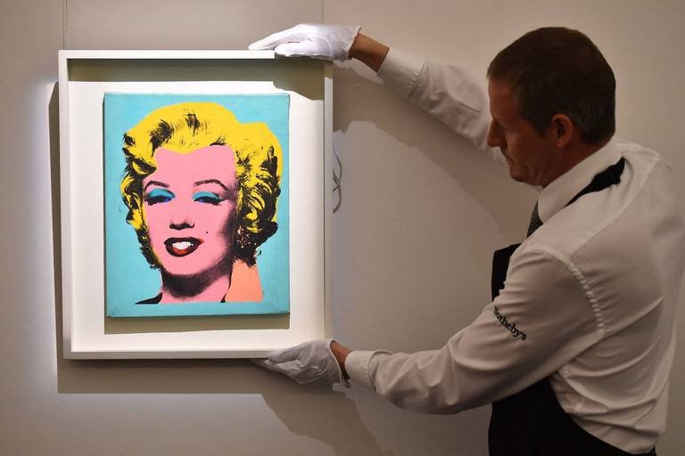  Un portret al actriţei Marilyn Monroe, scos la licitaţie pentru 200 de milioane de dolari