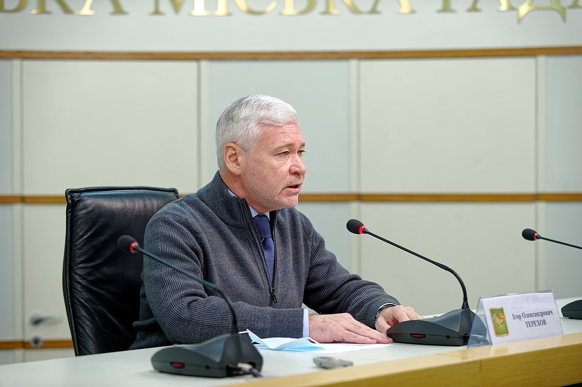  Primarul Harkovului acuză forţele ruse de bombardamente aleatorii