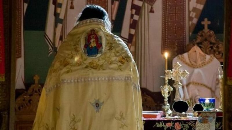  Record pe 2022: nouă parohii vacante la care se pot transfera preoţii din Iaşi