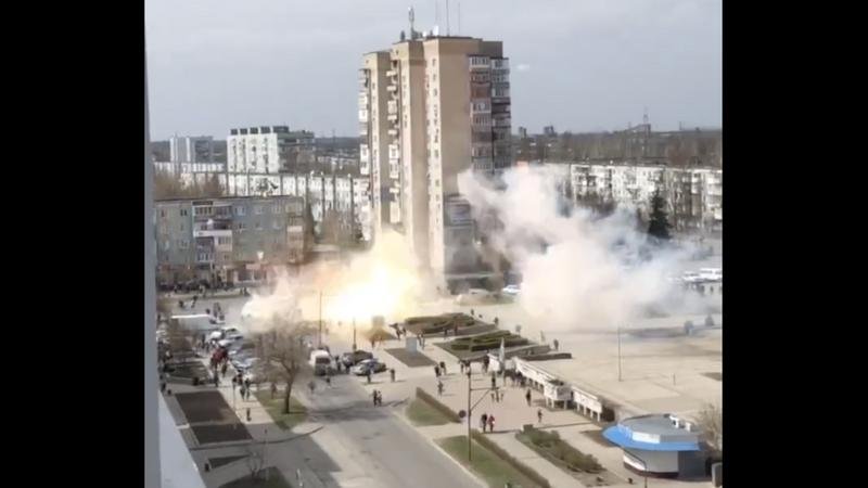  VIDEO: Armata rusă a dispersat un miting trăgând în mulțimea pașnică